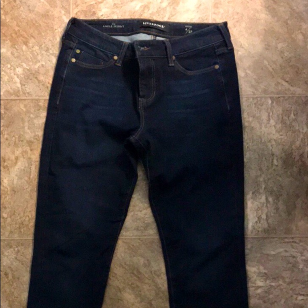 Skinny jeans